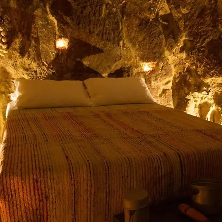 Degli Avi 2, Antico Abitare In Grotta Aparthotel Modica