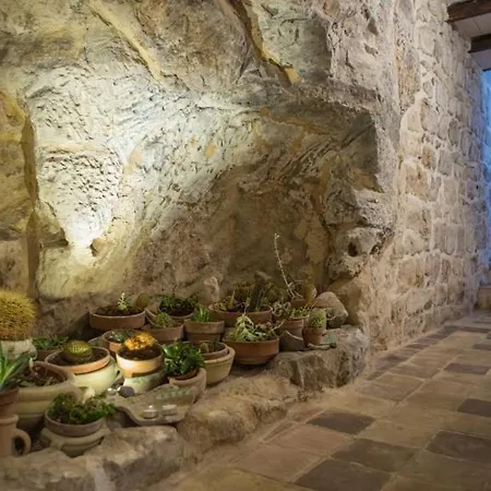 Aparthotel Degli Avi 2, Antico Abitare In Grotta *