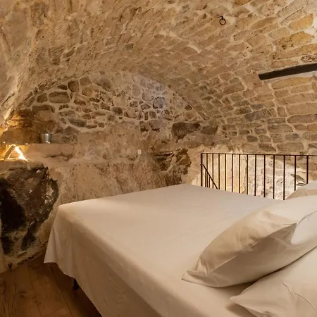 Aparthotel Degli Avi 2, Antico Abitare In Grotta *
