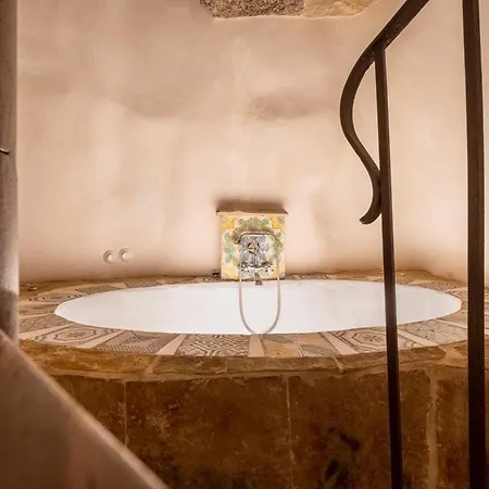 Aparthotel Degli Avi 2, Antico Abitare In Grotta Modica