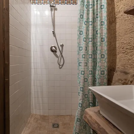 Degli Avi 2, Antico Abitare In Grotta Aparthotel *