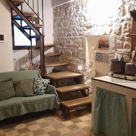 Degli Avi 2, Antico Abitare In Grotta * Modica